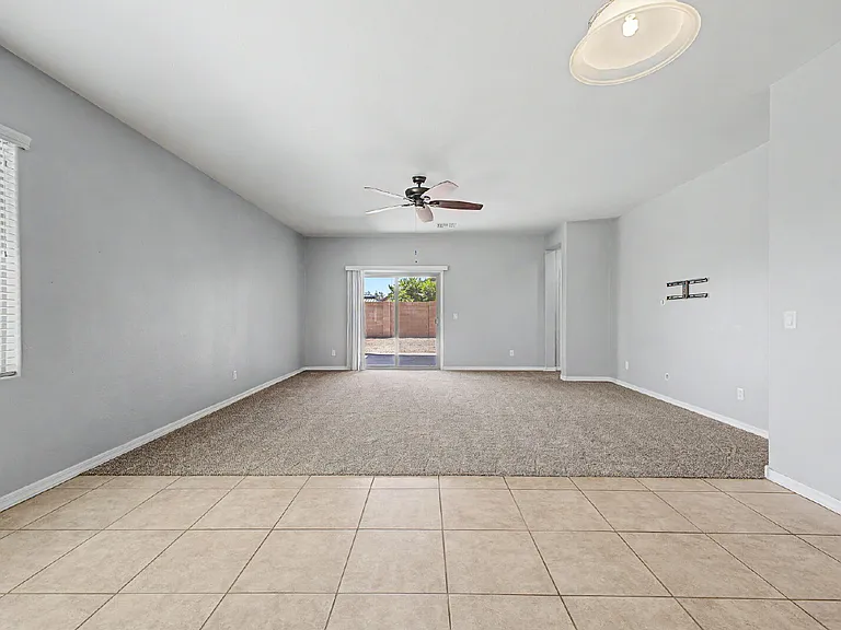 41177 W Lucera Ln — Photo 11