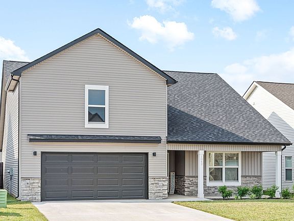 2nd image of 1042 Creek Way