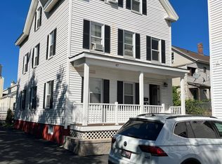 87 Endicott St APT 3, Worcester, MA 01610