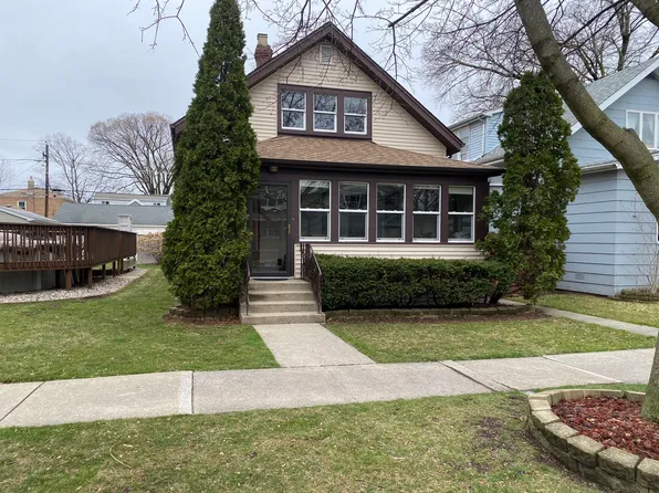 7802 W 66th St, Bedford Park, IL 60501