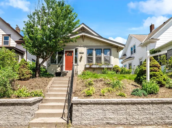 815 Thomas Ave, Saint Paul, MN 55104