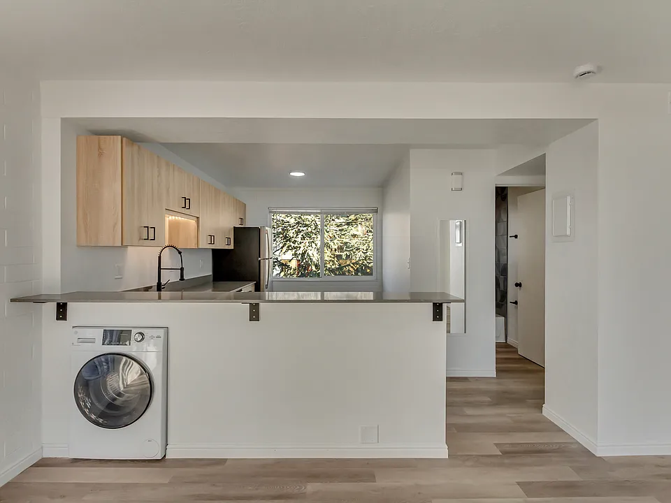 Kitchen/Living Room