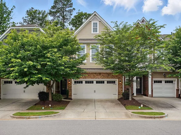 369 Roberts Ridge Dr, Cary, NC 27513