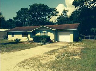 1211 W 3rd St #NW, Carrabelle, FL 32322