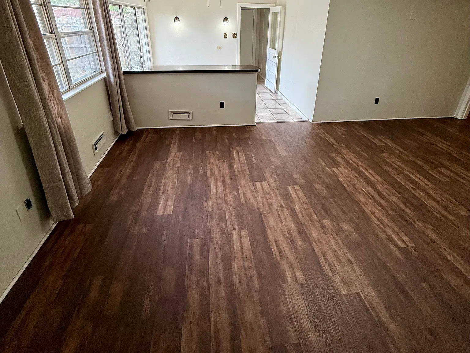 3 bed, 1834 sqft, $1,595 — Photo 4