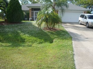 514 NW 26th Pl, Cape Coral, FL 33993