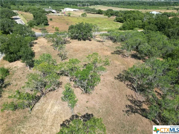 1308 Church Rd, Seguin, TX 78155