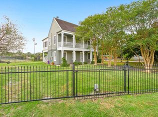 5231 Patterson Dr, New Orleans, LA 70131