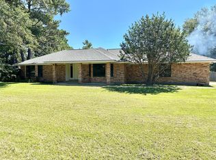 4521 Lawndale Dr, Benton, LA 71006