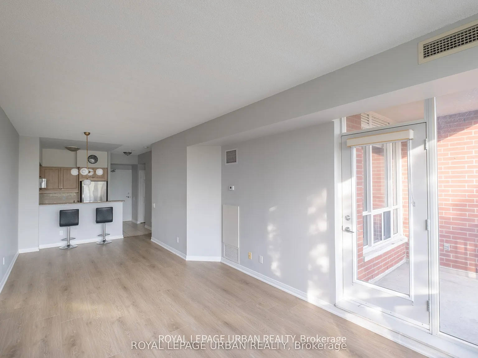 2 bed, $2,800 — Photo 3