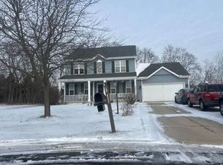 S94W12552 Cottontail Ct, Muskego, WI 53150