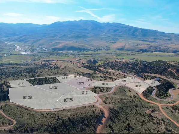 2352 Bobcat Ln, Coalville, UT 84017
