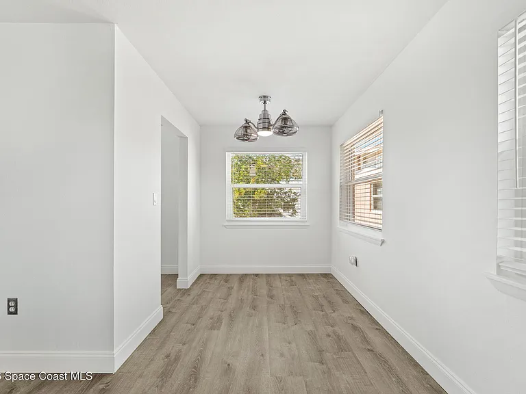 411 Madison Ave #N202 — Photo 8