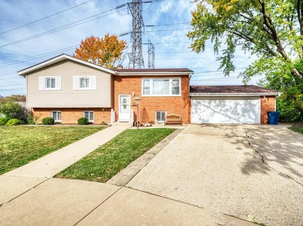 456 S Cherry Hill Ct, Addison, IL 60101