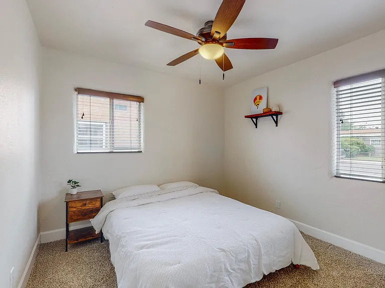 527 Gene Ave NW — Photo 25