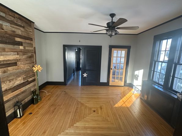 (undisclosed Address)