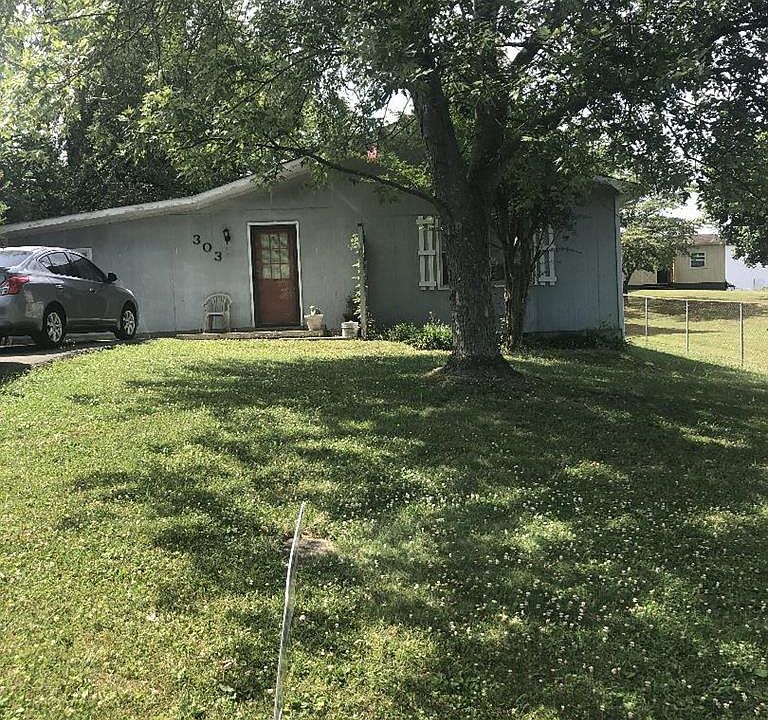 2nd image of 303 Valley View Dr
