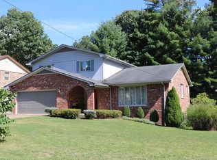 109 Brookwood Ln, Beckley, WV 25801