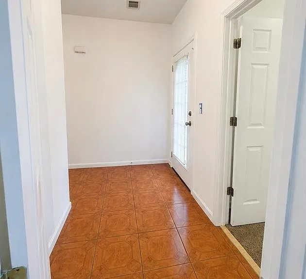 65 Waters Edge Way — Photo 8