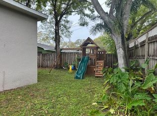 2270 Barbara Dr, Clearwater, FL 33764