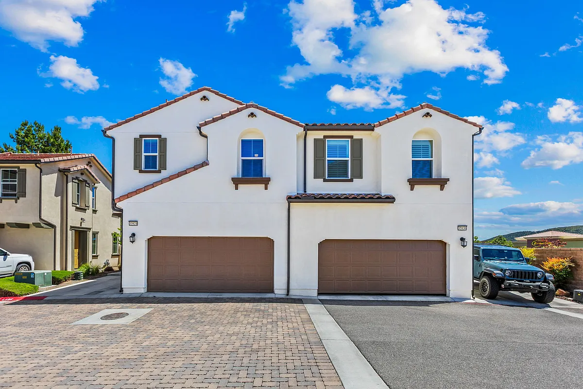 Building Photo - 35924 Neala Ln