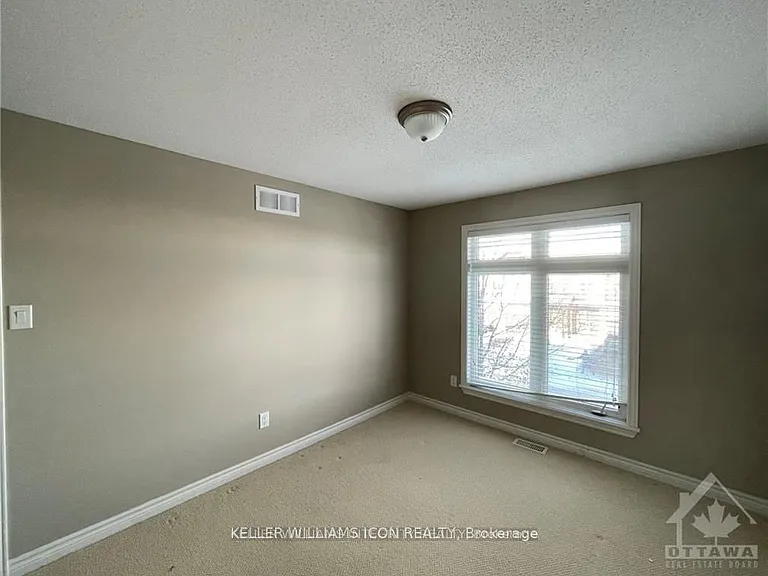 957 Fletcher Cir — Photo 15