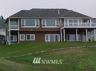 6273 S Spinnaker Rdg, Clinton, WA 98236