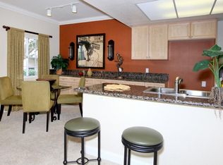 22360 Lavender Bell Ln, Woodland Hills, CA 91367