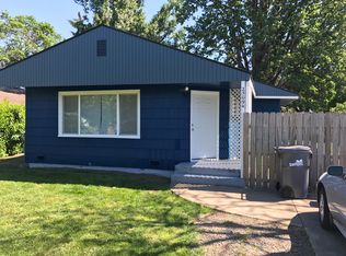 25094 E Hunter Rd, Veneta, OR 97487