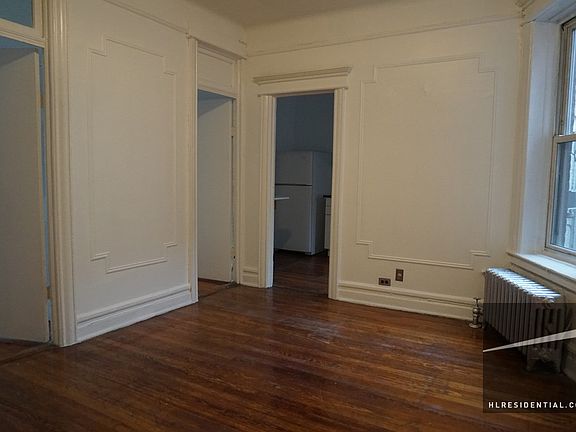 4th image of 3322 29th St APT B3