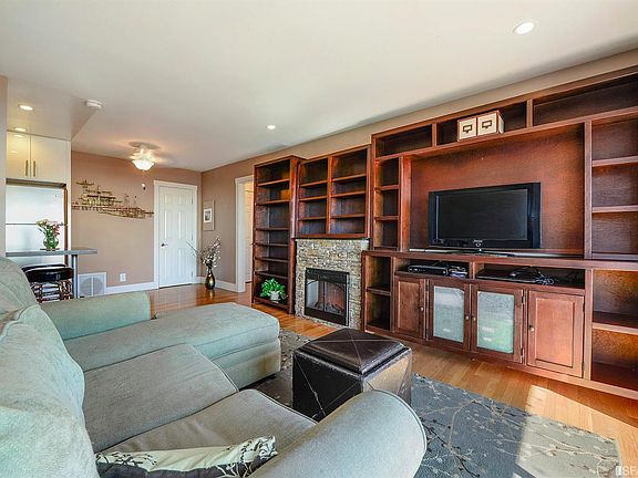 5th image of 20 Parkridge Dr APT 5