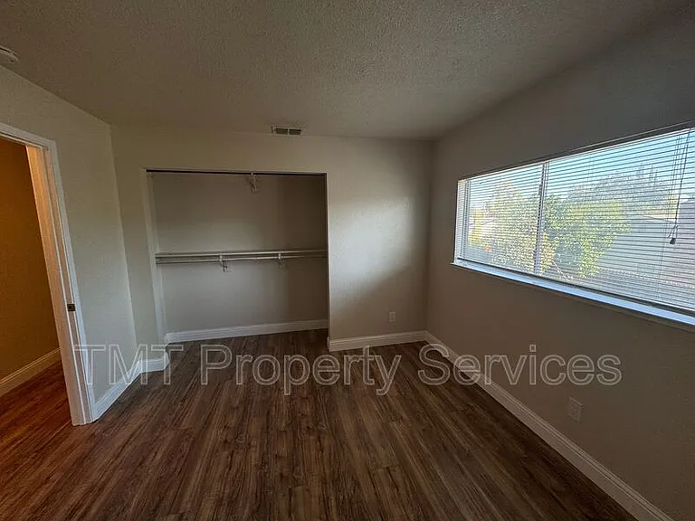 6931 Cobblestone Way — Photo 19