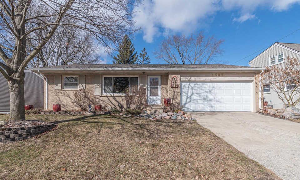 1st image of 1385 Kuehnle St