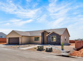1223 W Kokopelli St, Hildale, UT 84784