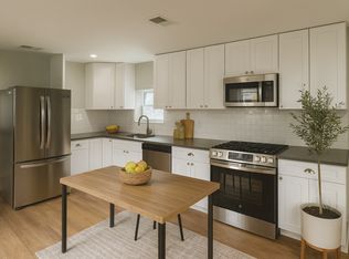 6370 Germantown Ave APT 3, Philadelphia, PA 19144