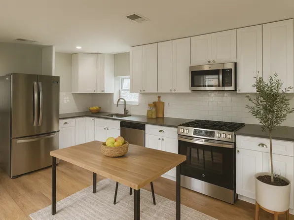 6370 Germantown Ave APT 3, Philadelphia, PA 19144