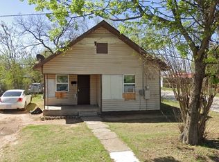 2700 Rouse St, Fort Worth, TX 76111