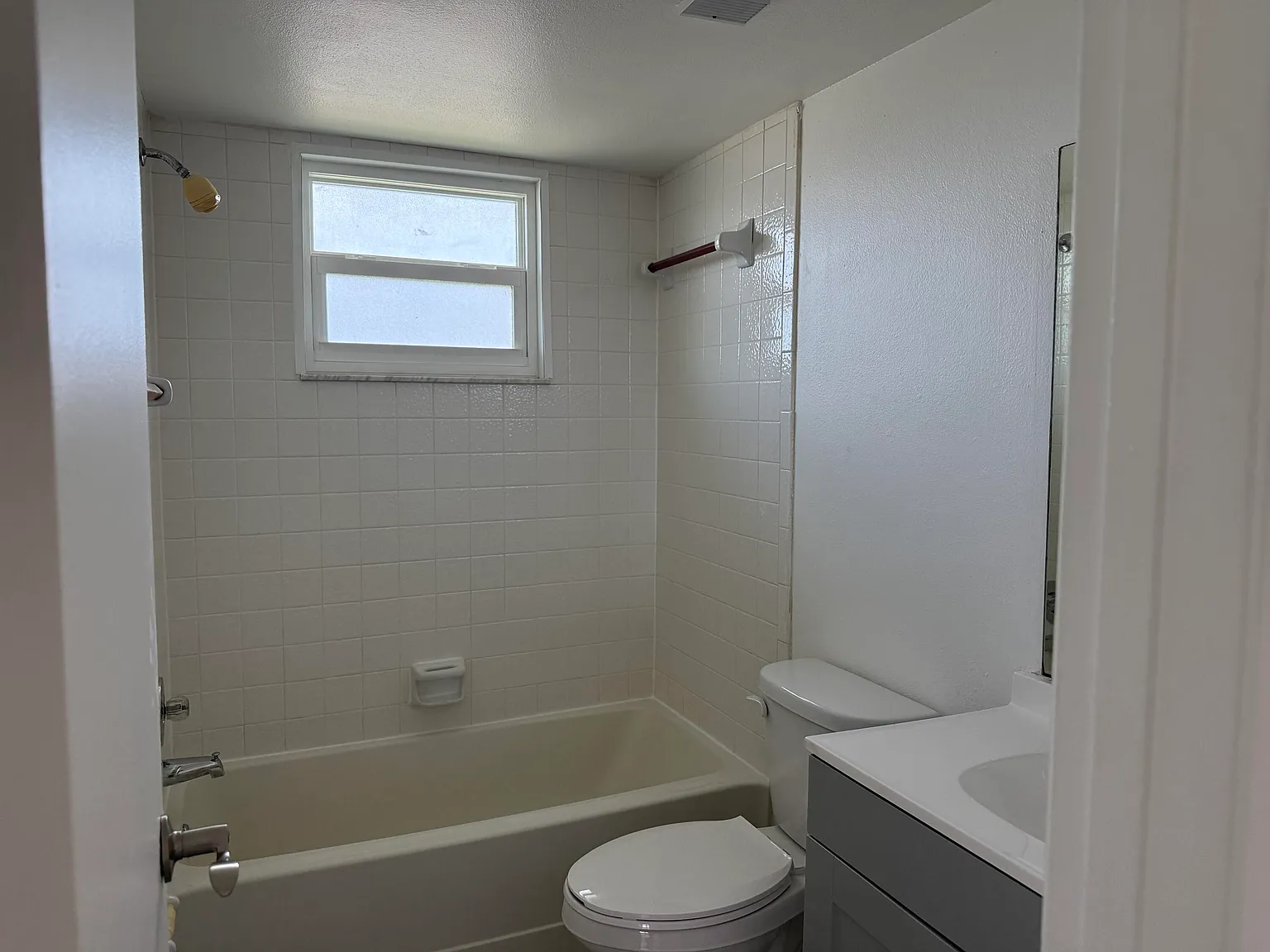 2 bed, 2.0 bath, 782 sqft, $1,700 — Photo 3