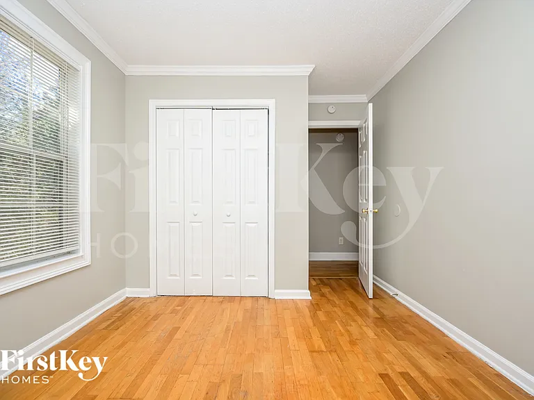 6756 Sunset Hills Blvd — Photo 12