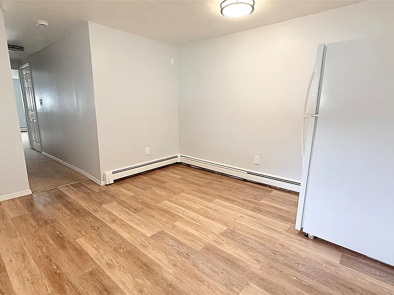 95 Stephen Rd — Photo 6