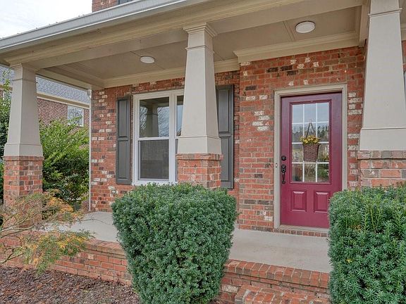 4th image of 4965 Bergen Ct