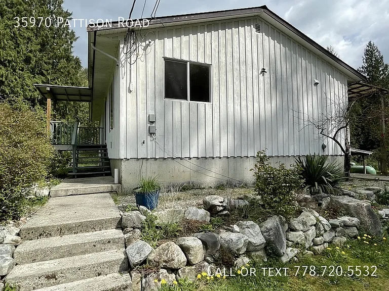 35970 Pattison Rd — Photo 21