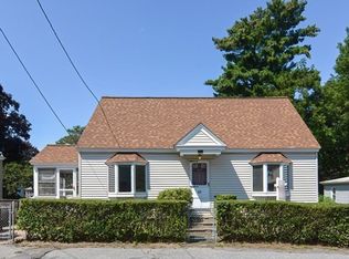 97 Sylvester St, Lawrence, MA 01843