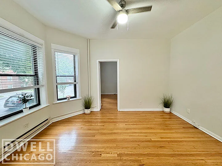 1 bed, 800 sqft, $1,895 — Photo 2