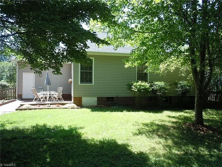 4007 Sourgum Ct — Photo 24