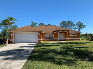 851 Bancroft Ave, Lehigh Acres, FL 33936