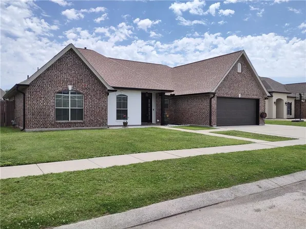 111 Allison Dr, Luling, LA 70070
