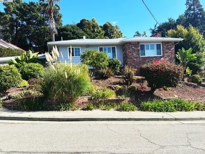 2 Sequoyah View Dr, Oakland, CA, 94605