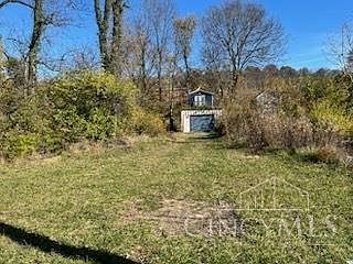 2nd image of 3910 Holbrook Ave