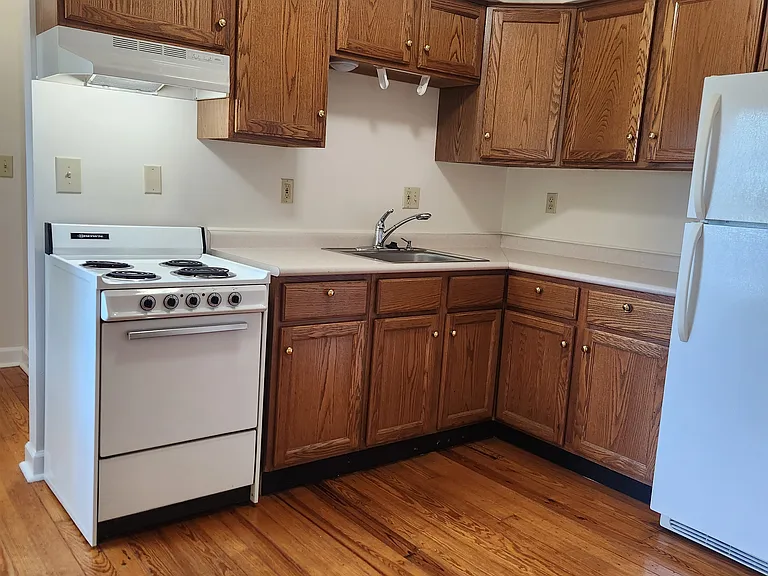 1888 Judd Rd #2 — Photo 2